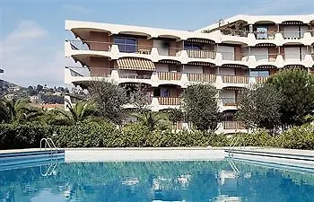 Residence Lagrange Vacances Les Trois Rivieres Mandelieu-la-Napoule 0*,  France
