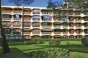 Hotel Residence Lagrange Vacances Les Trois Rivieres Mandelieu-la-Napoule France